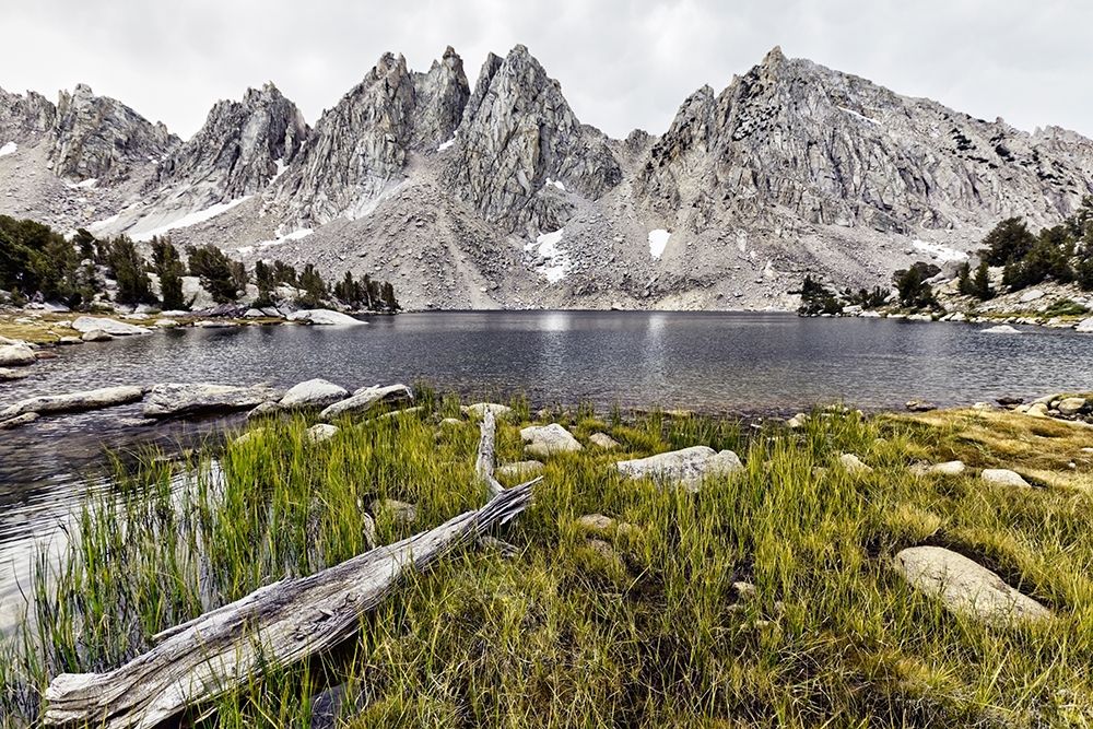 Kearsarge Lake-High Sierra